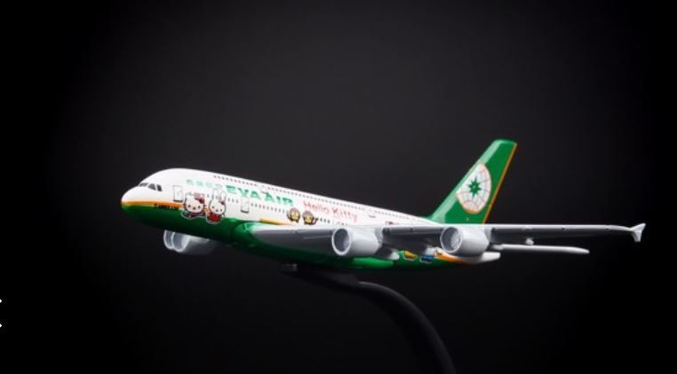 Mô hình máy bay Eva Air Hello Kitty Green Airbus A380 16cm Everfly