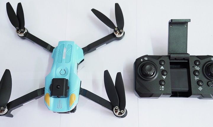 Flycam giá rẻ ZD012 động cơ không chổi than