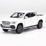 Mô hình Xe Mercedes Benz X Class 1:27 - Trắng