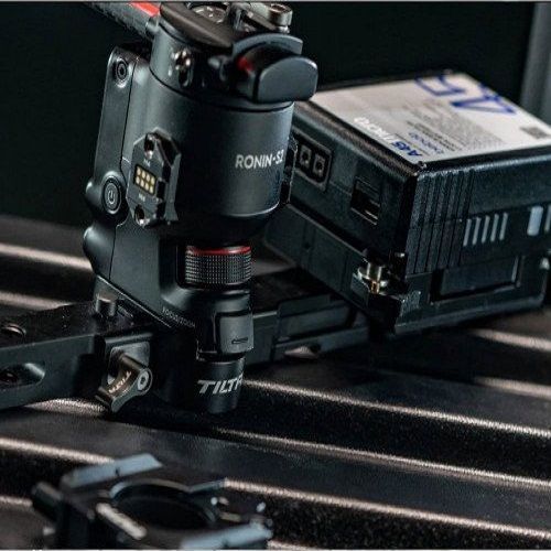 Tilta Dual Handle Power Supply Bracket cho DJI RS2, RS3 hoặc RS3 Pro