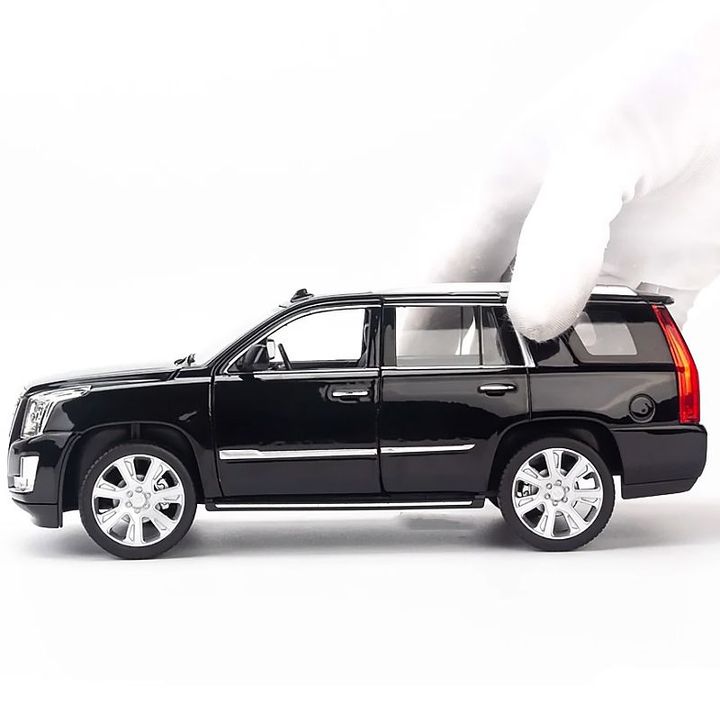 Mô hình Xe Cadillac Escalade 1:27 Welly - Đen