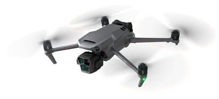 DJI Mavic 3 Pro Fly More Combo (+ DJI RC)