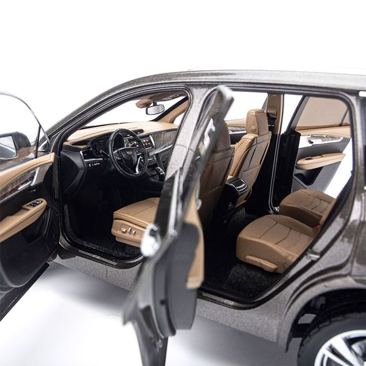 Mô hình Xe Cadillac XT6 2019 1:18