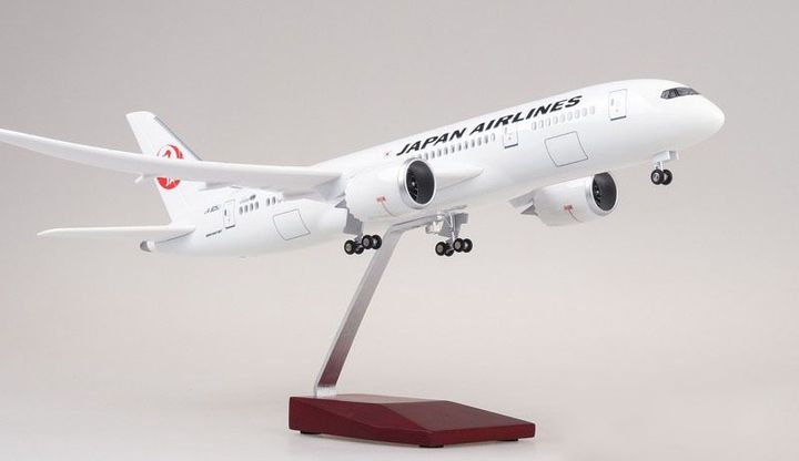 Mô hình máy bay Japan Airlines Boeing B787 47cm lắp ráp có đèn Everfly