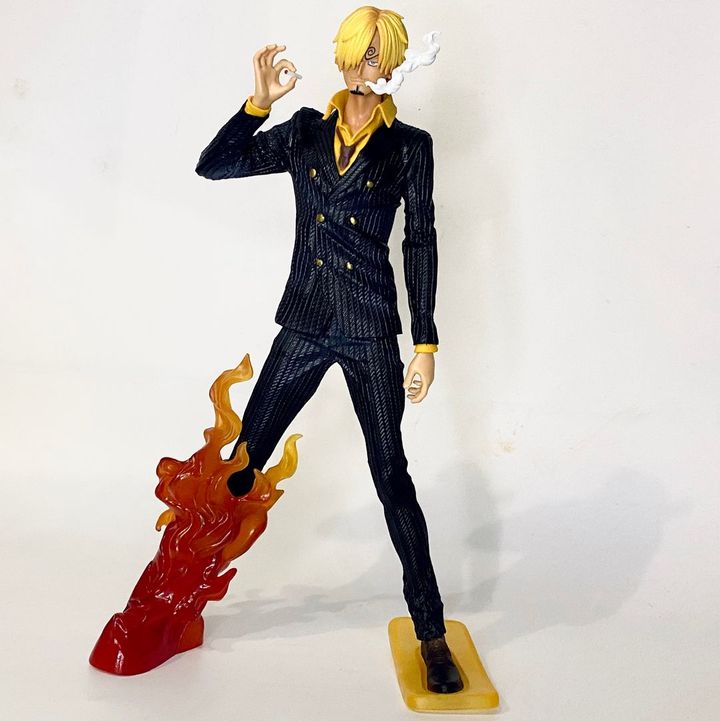 Mô hình nhân vật Sanji áo đen trong truyện tranh One Piece cao 32 cm, chân phải bốc lửa siêu ngầu