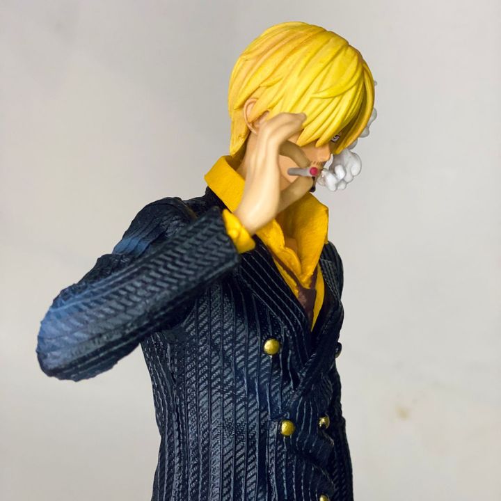 Mô hình nhân vật Sanji áo đen trong truyện tranh One Piece cao 32 cm, chân phải bốc lửa siêu ngầu