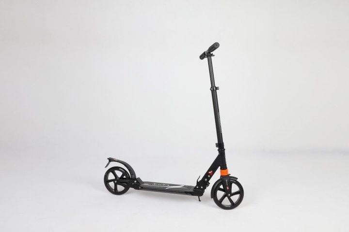 Xe trượt Scooter 2 bánh có chân chống và giảm sóc QC-002