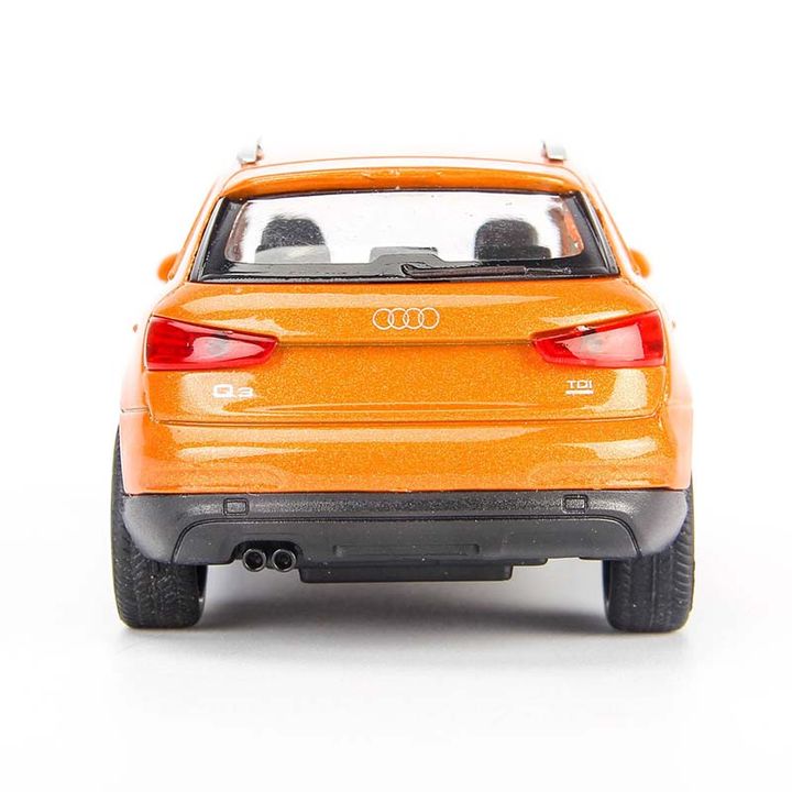 Mô hình Xe Audi Q3 1:36