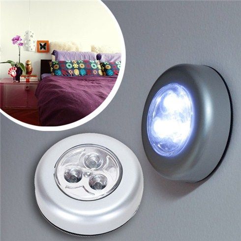 Đèn LED dán góc tường, tủ 3 bóng siêu sáng