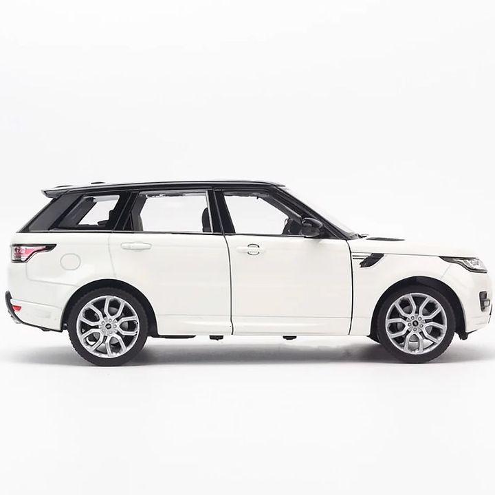 Mô hình Xe Land Rover Range Rover Sport 1:24 - Trắng