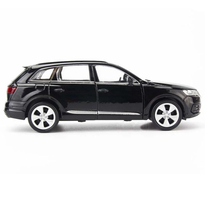 Mô hình Xe Audi Q7 1:36