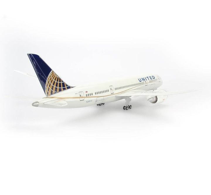 Mô hình máy bay United Airlines Boeing B787 47cm lắp ráp có đèn Everfly