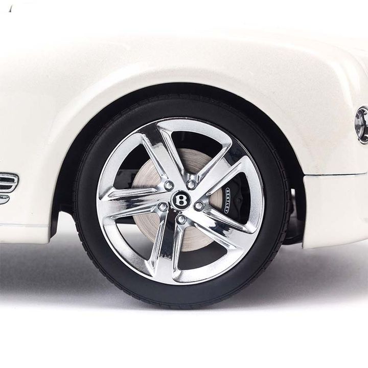 Mô hình Xe Bentley Mulsanne Speed 1:18 White