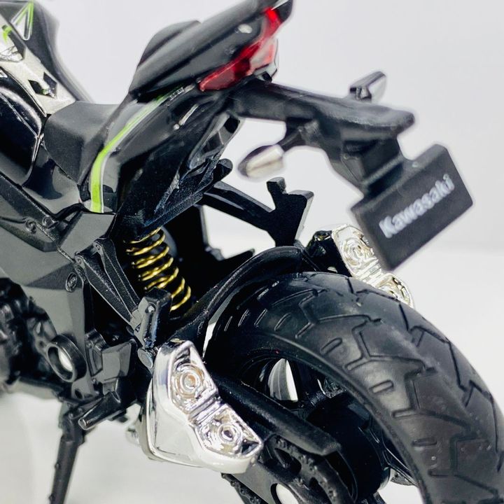 Mô hình Xe mô tô Kawasaki Z1000 R Green 1:18 Welly