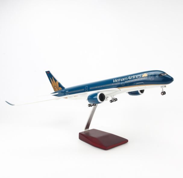 Mô hình Máy bay lắp ghép VietNam Airlines 47cm Boeing B787 có đèn LED