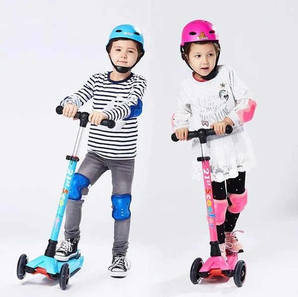 Xe trượt Scooter 3 bánh có đèn Led