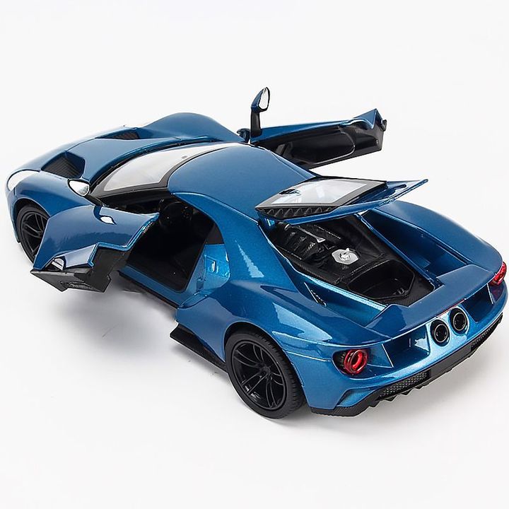 Mô hình Xe Ford GT 2017 1:24 Welly