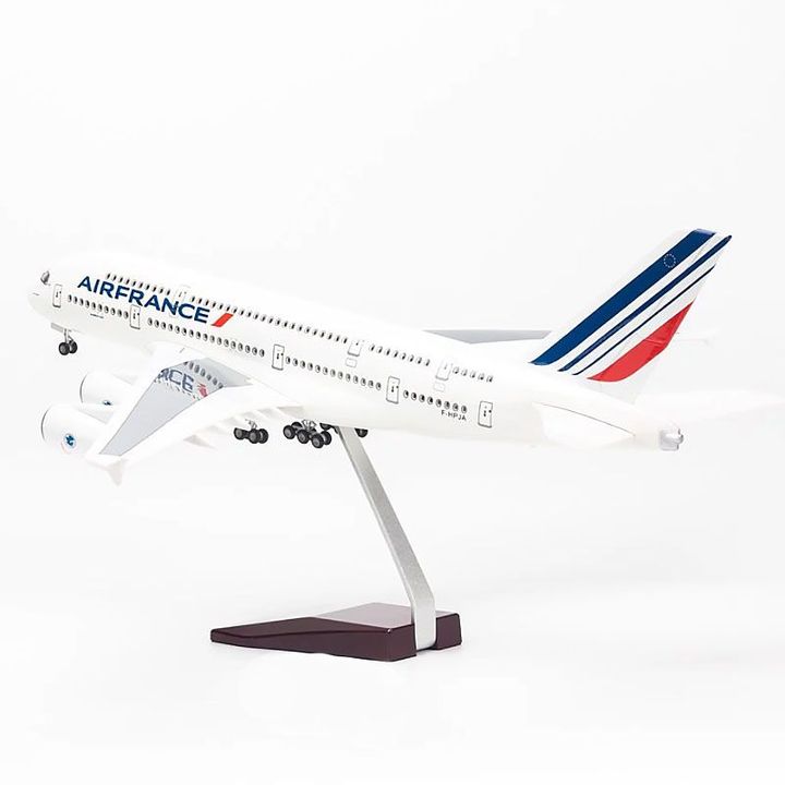 Mô hình Máy bay lắp ráp Air France Airbus A380 Có đèn led 47cm