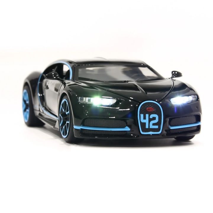 Mô hình Xe Bugatti Chiron 2015 1:32