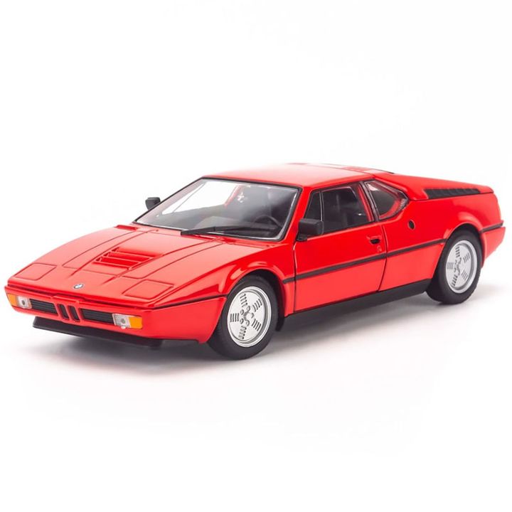 Mô hình Xe BMW M1 1:24